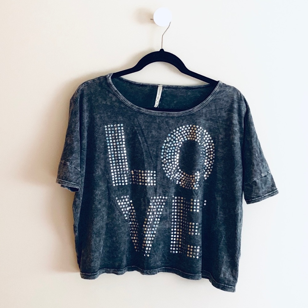 American age distressed LOVE tee